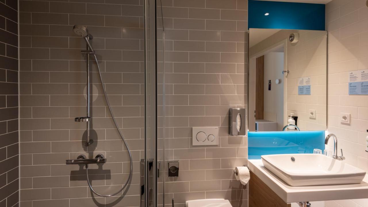 Holiday Inn Express - Munich North By Ihg Экстерьер фото
