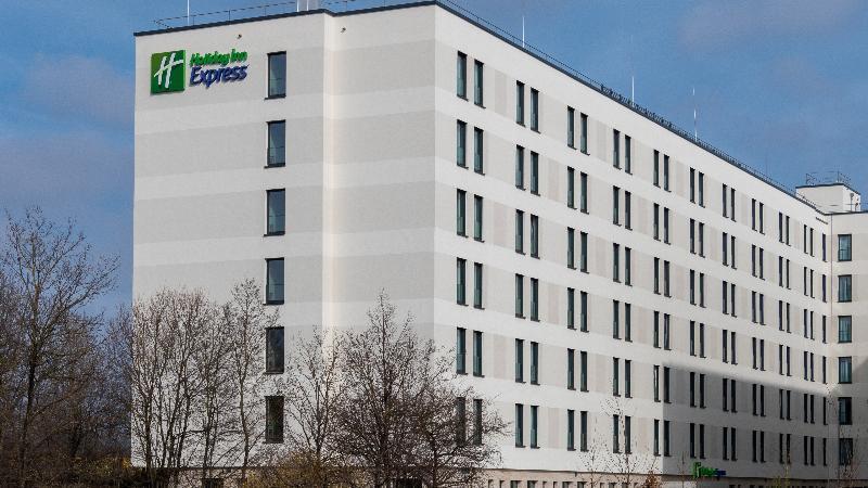 Holiday Inn Express - Munich North By Ihg Экстерьер фото